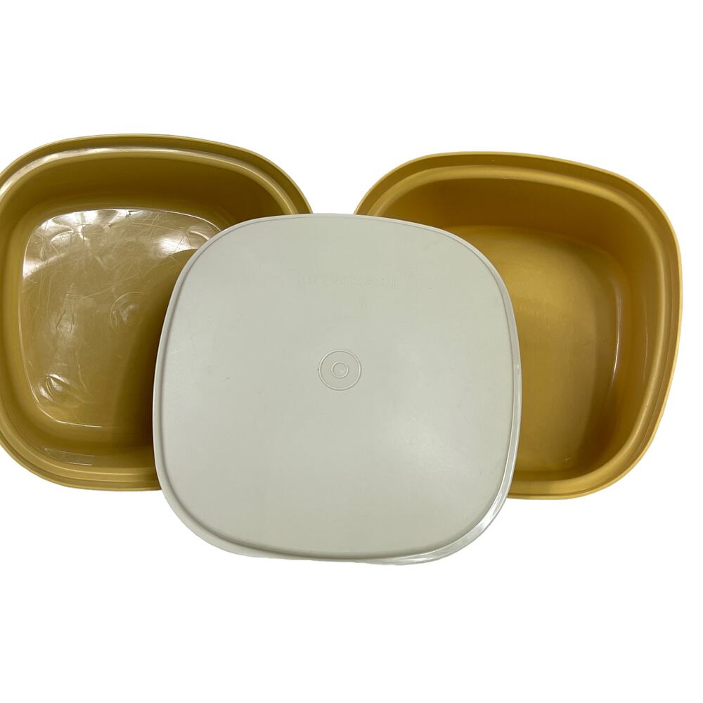 Tupperware Vintage Microwave Steam and Store Vegetable/Rice Steamer Harvest Gold